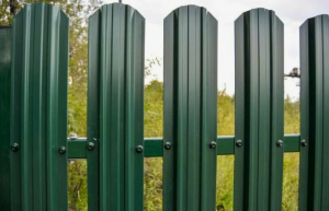 Металлический штакетник Евротрапеция 118 (Глянец)