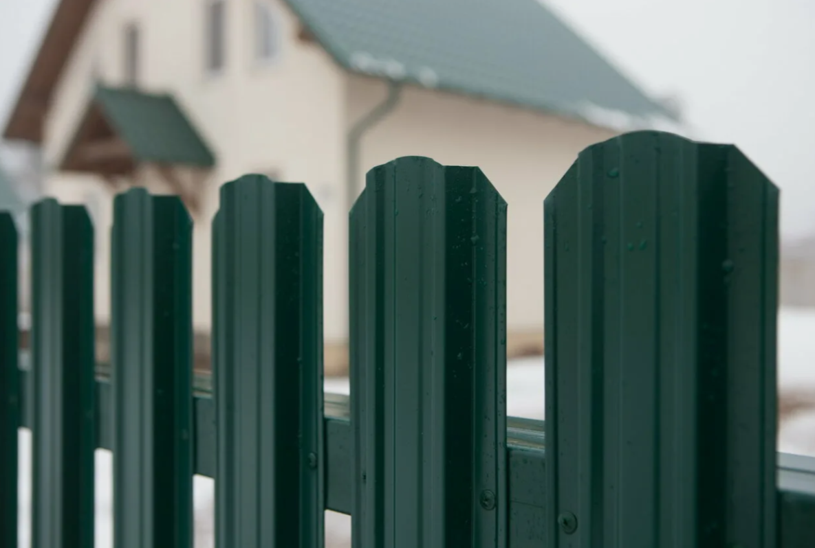 Металлический штакетник Евротрапеция 118 (МАТТ)